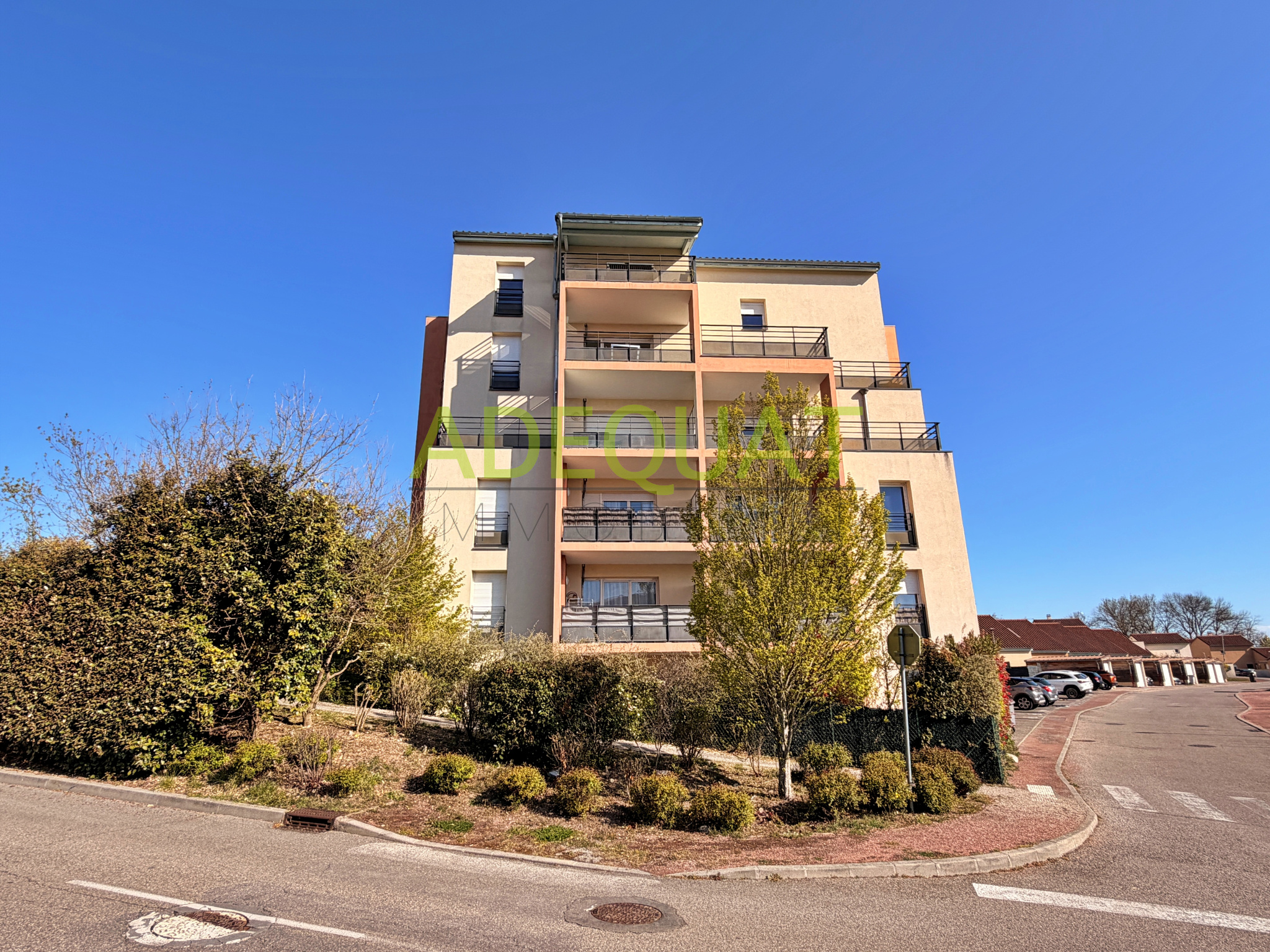 Agence immobilière de ADEQUAT IMMOBILIER